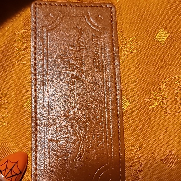 💕Vintage MCM Duffle Bag w/ Luggage Tag💕 - Picture 14 of 17